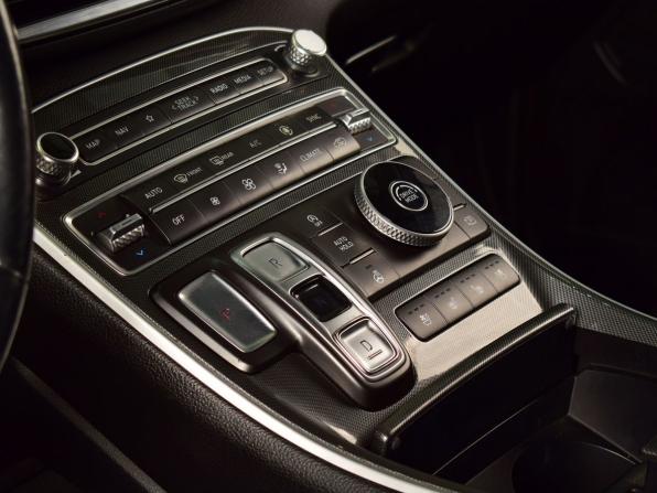 Hyundai Santa Fe IV Рестайлинг с пробегом 2020 года, цена 3 499 995 рублей, 103305 км, внедорожник, Автокод Объявления
