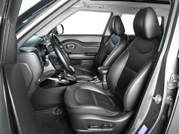 Kia Soul II Рестайлинг с пробегом 2017 года, цена 1 459 000 рублей, 195980 км, хэтчбек, Автокод Объявления