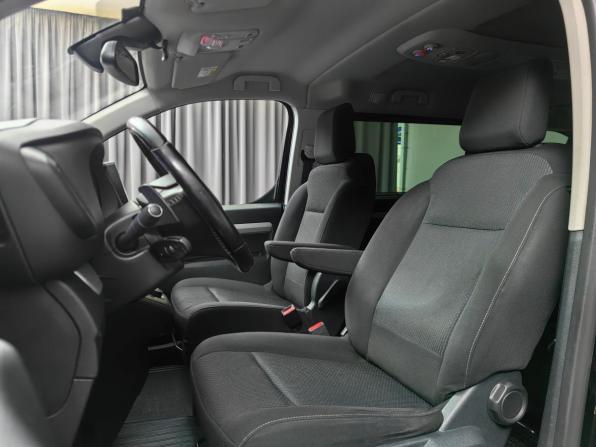Citroen SpaceTourer I с пробегом 2019 года, цена 2 499 000 рублей, 143846 км, минивэн, Автокод Объявления