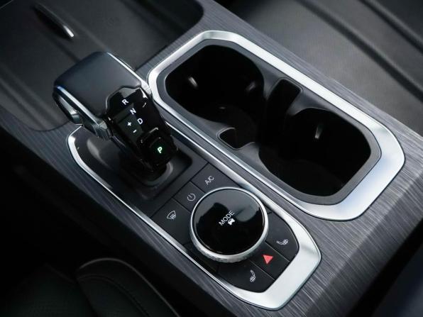 Jaecoo J7 I с пробегом 2024 года, цена 2 248 050 рублей, 32292 км, внедорожник, Автокод Объявления