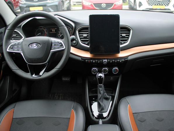 Lada (ВАЗ) Vesta I Рестайлинг (NG) с пробегом 2024 года, цена 1 739 000 рублей, 123 км, универсал, Автокод Объявления