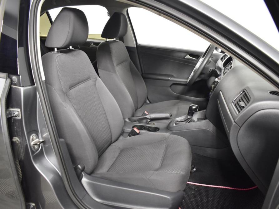 Volkswagen Jetta VI Казань  - изображение 8