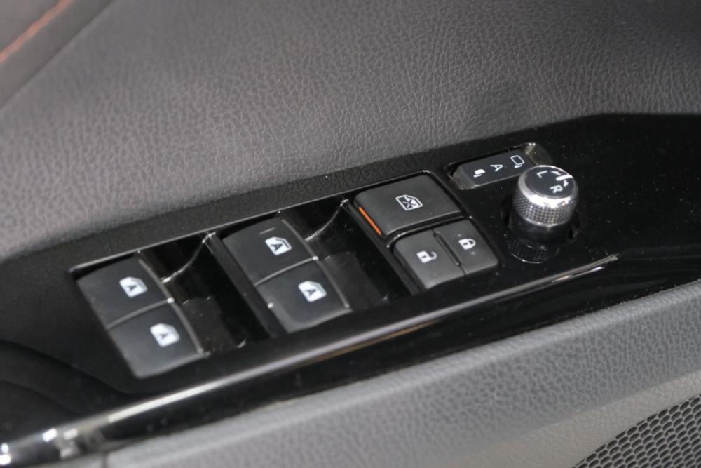 Toyota Camry VIII (XV70) Омск  - изображение 9