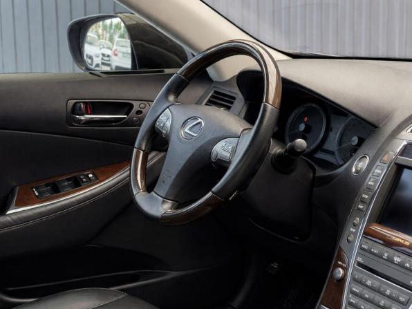 Lexus ES V Рестайлинг с пробегом 2011 года, цена 1 267 000 рублей, 286646 км, седан, Автокод Объявления