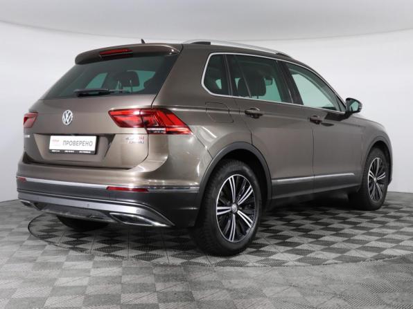 Volkswagen Tiguan II с пробегом 2017 года, цена 2 750 000 рублей, 105548 км, внедорожник, Автокод Объявления