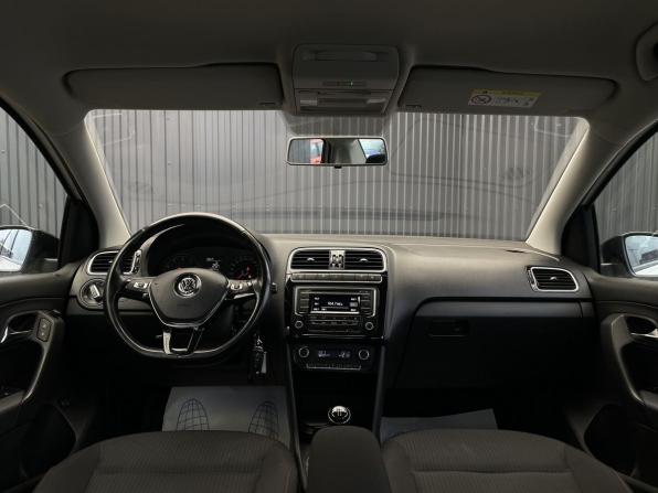 Volkswagen Polo V Рестайлинг с пробегом 2017 года, цена 927 000 рублей, 158141 км, седан, Автокод Объявления