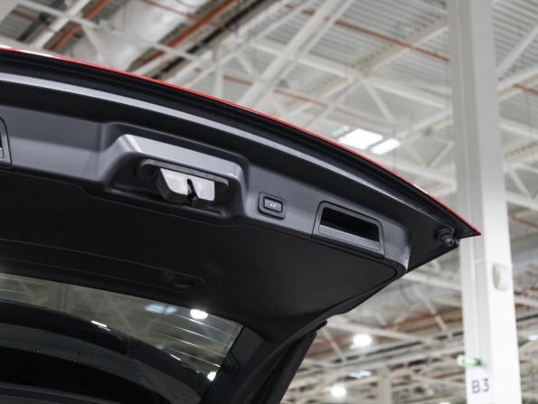 Land Rover Range Rover Evoque II с пробегом 2019 года, цена 3 349 700 рублей, 74902 км, внедорожник, Автокод Объявления