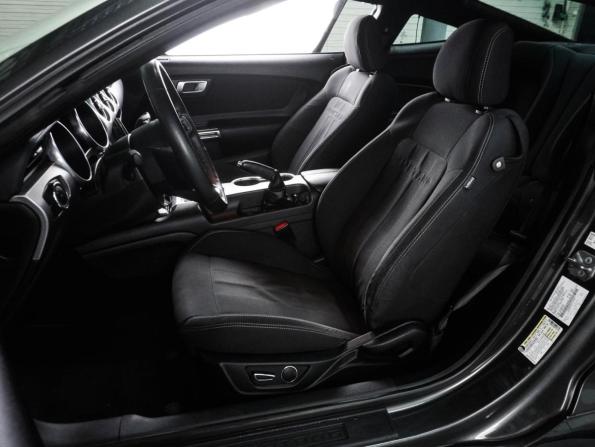 Ford Mustang VI Рестайлинг с пробегом 2018 года, цена 2 699 000 рублей, 131335 км, купе, Автокод Объявления