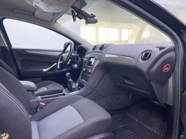 Ford Mondeo IV Рестайлинг с пробегом 2014 года, цена 1 035 000 рублей, 134000 км, седан, Автокод Объявления