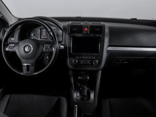 Volkswagen Jetta V с пробегом 2010 года, цена 569 000 рублей, 284050 км, седан, Автокод Объявления