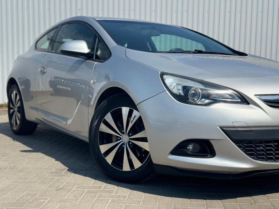 Opel Astra J Рестайлинг Ростов-на-Дону  - изображение 5