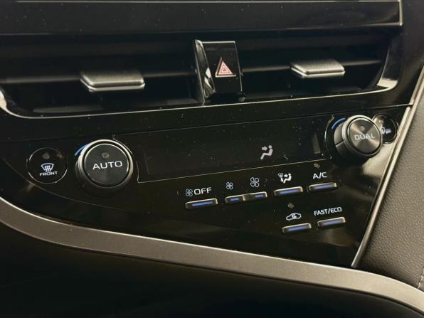 Toyota Camry VIII (XV70) Рестайлинг с пробегом 2021 года, цена 3 099 000 рублей, 89840 км, седан, Автокод Объявления