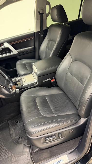Toyota Land Cruiser 200 Series Рестайлинг 2 Челябинск  - изображение 13
