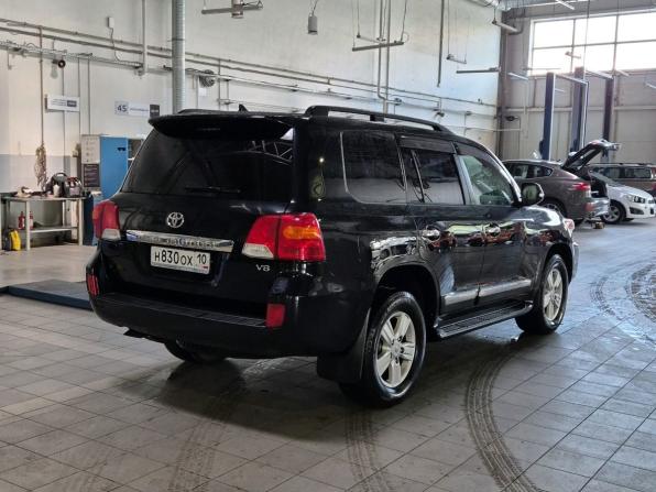 Toyota Land Cruiser 200 Series Рестайлинг 1 с пробегом 2013 года, цена 3 390 000 рублей, 233290 км, внедорожник, Автокод Объявления