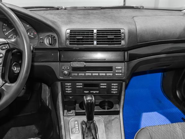 BMW 5 серии IV (E39) Рестайлинг с пробегом 2002 года, цена 448 809 рублей, 492385 км, универсал, Автокод Объявления