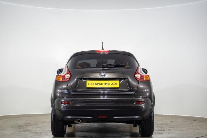Nissan Juke I с пробегом 2013 года, цена 1 079 000 рублей, 151000 км, внедорожник, Автокод Объявления