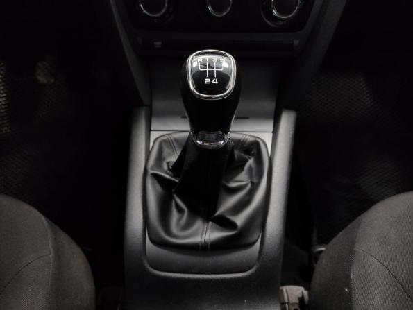 Skoda Octavia II (A5) Рестайлинг с пробегом 2010 года, цена 660 000 рублей, 214072 км, лифтбек, Автокод Объявления