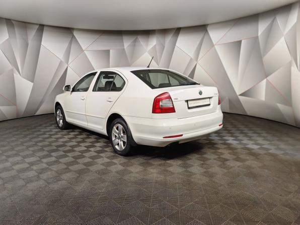 Skoda Octavia II (A5) Рестайлинг с пробегом 2013 года, цена 1 071 000 рублей, 126626 км, лифтбек, Автокод Объявления
