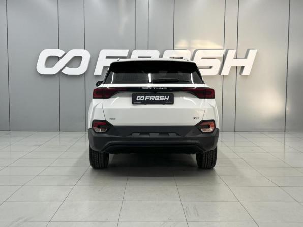 FAW Bestune T77 I с пробегом 2023 года, цена 1 520 000 рублей, 89135 км, внедорожник, Автокод Объявления