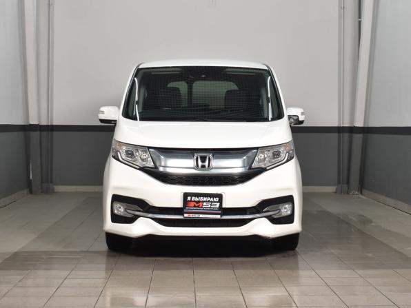 Honda Stepwgn V с пробегом 2016 года, цена 1 864 995 рублей, 117709 км, минивэн, Автокод Объявления