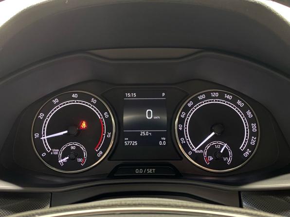 Skoda Rapid II с пробегом 2021 года, цена 1 857 000 рублей, 57725 км, лифтбек, Автокод Объявления