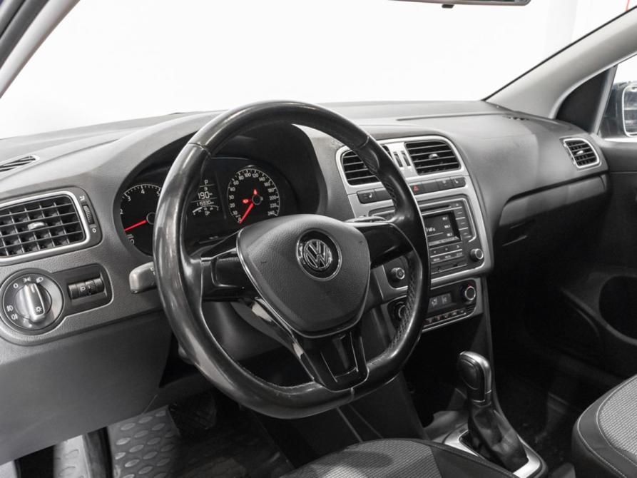 Volkswagen Polo V Рестайлинг Казань  - изображение 5