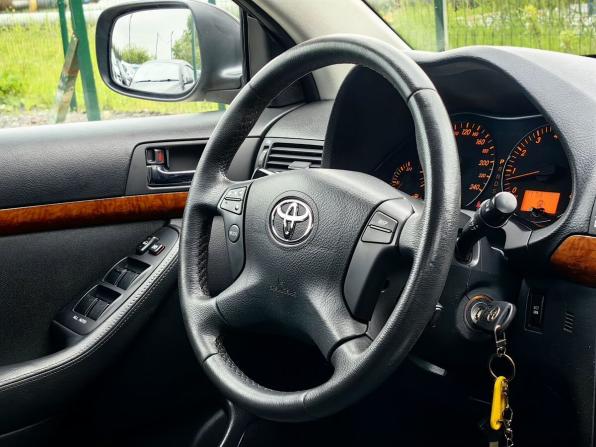 Toyota Avensis II Рестайлинг с пробегом 2007 года, цена 879 000 рублей, 119000 км, седан, Автокод Объявления
