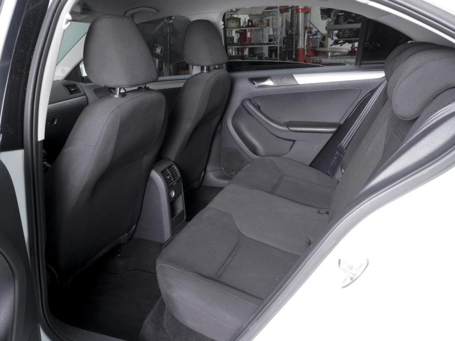 Volkswagen Jetta VI Рестайлинг Ростов-на-Дону  - изображение 11