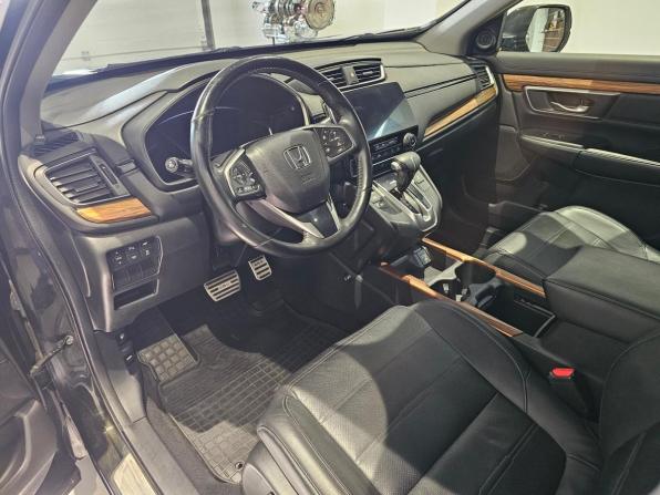 Honda CR-V V с пробегом 2018 года, цена 2 399 000 рублей, 165123 км, внедорожник, Автокод Объявления