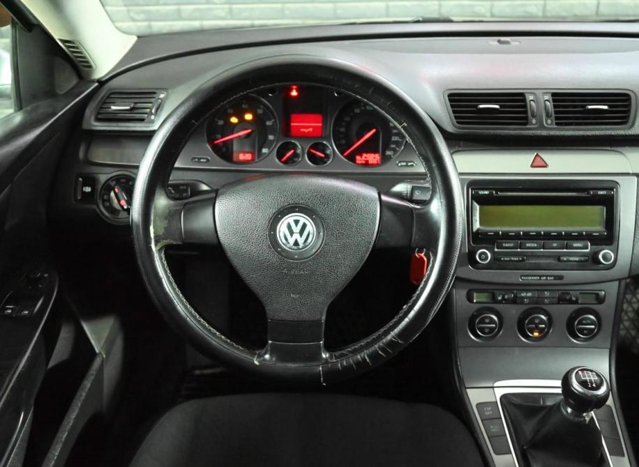 Volkswagen Passat B6 Екатеринбург  - изображение 6