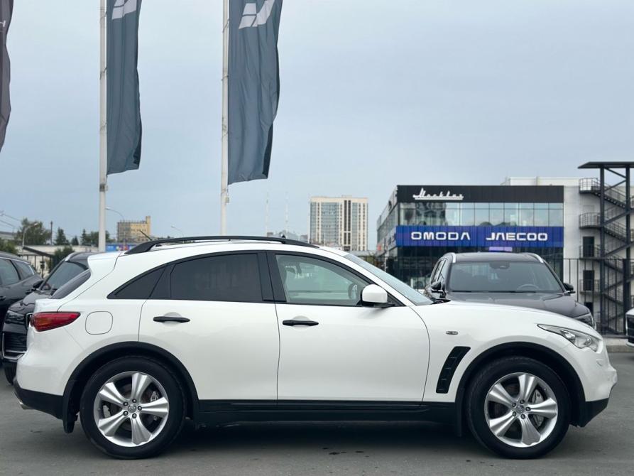 Infiniti FX II (S51) Рестайлинг Новосибирск  - изображение 4