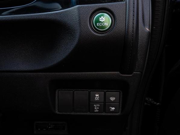 Honda Shuttle II с пробегом 2016 года, цена 1 175 000 рублей, 200423 км, универсал, Автокод Объявления
