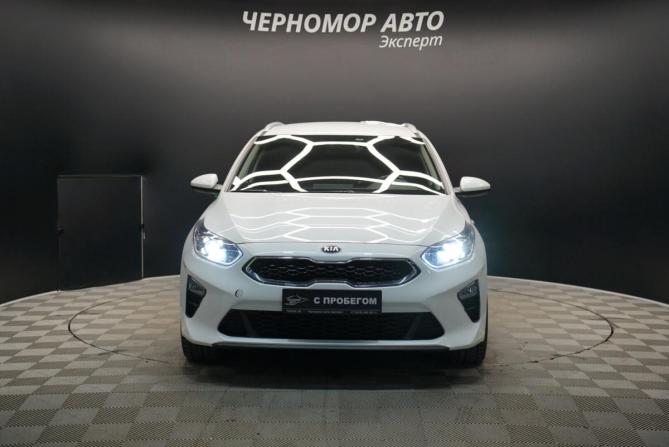Kia Ceed III с пробегом 2021 года, цена 2 190 000 рублей, 76670 км, универсал, Автокод Объявления