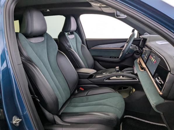 Geely Monjaro I с пробегом 2023 года, цена 2 950 000 рублей, 91134 км, внедорожник, Автокод Объявления