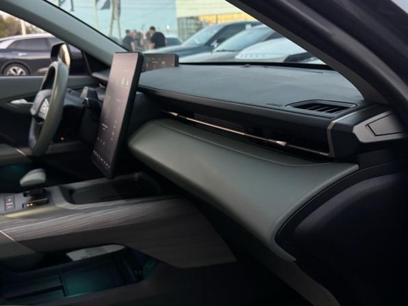 Changan Lamore с пробегом 2023 года, цена 2 150 000 рублей, 21251 км, седан, Автокод Объявления