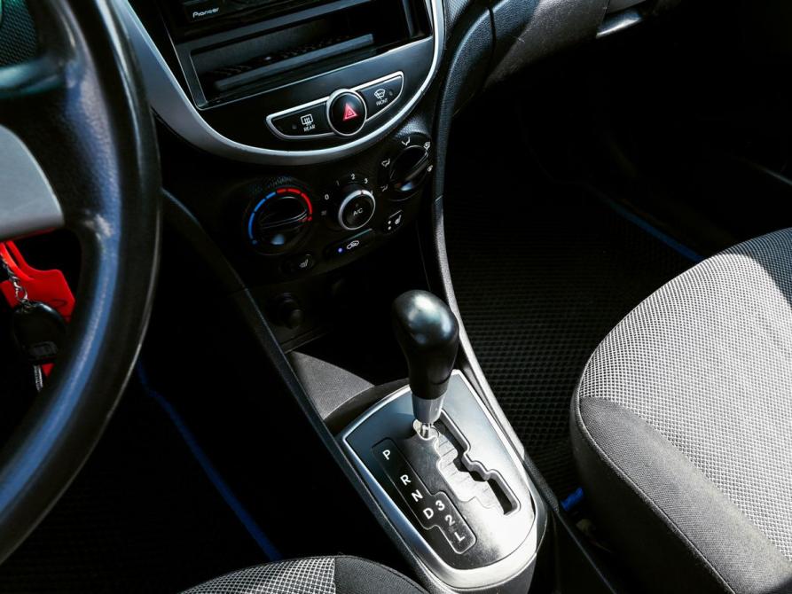 Hyundai Solaris I Екатеринбург  - изображение 9