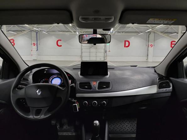 Renault Fluence I Рестайлинг с пробегом 2014 года, цена 880 000 рублей, 66034 км, седан, Автокод Объявления