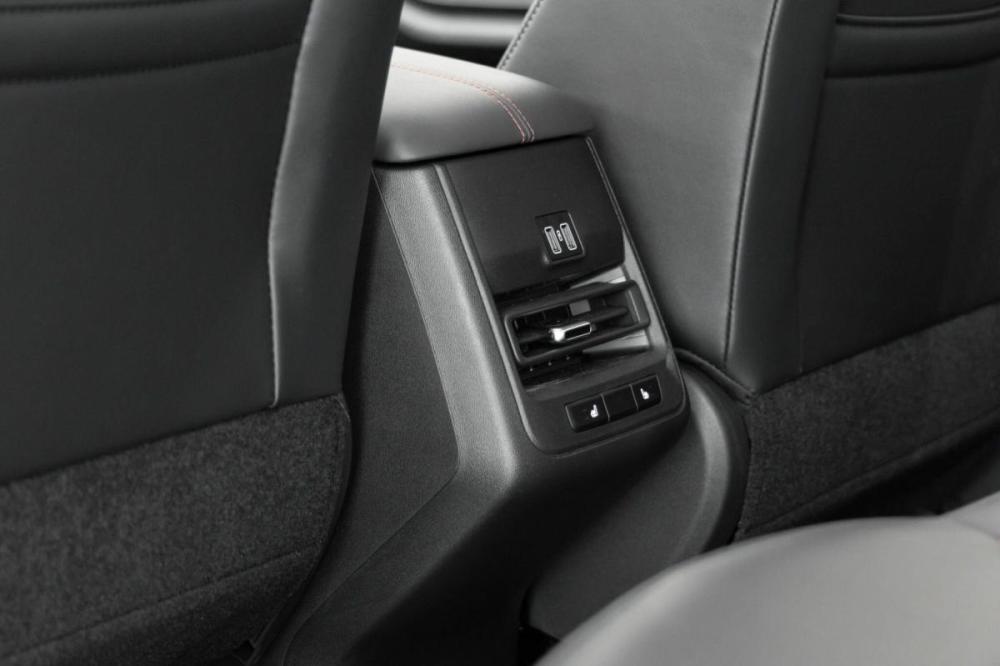 Changan UNI-S (CS55 Plus) Москва  - изображение 17
