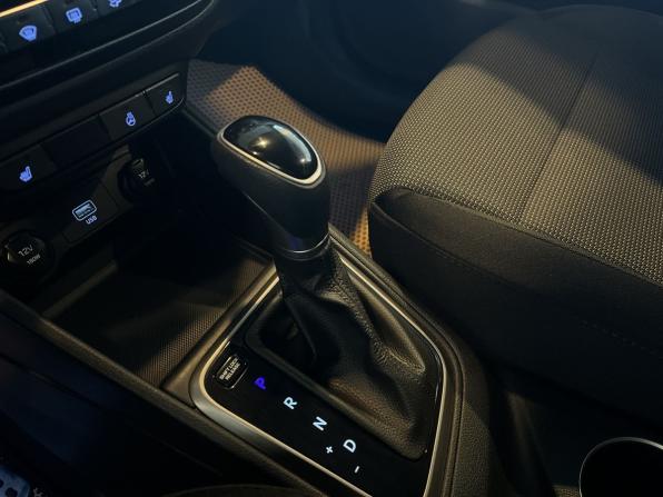 Hyundai Solaris II с пробегом 2019 года, цена 1 185 000 рублей, 195321 км, седан, Автокод Объявления