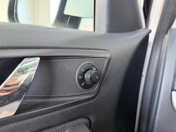 Skoda Yeti I с пробегом 2013 года, цена 879 000 рублей, 251864 км, внедорожник, Автокод Объявления