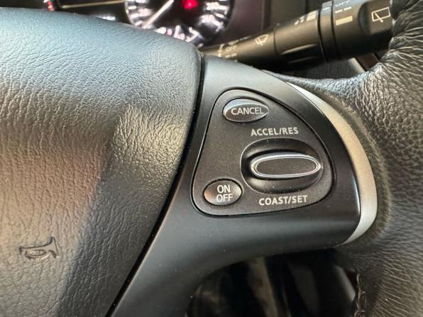 Nissan Pathfinder IV с пробегом 2015 года, цена 2 070 000 рублей, 52331 км, внедорожник, Автокод Объявления