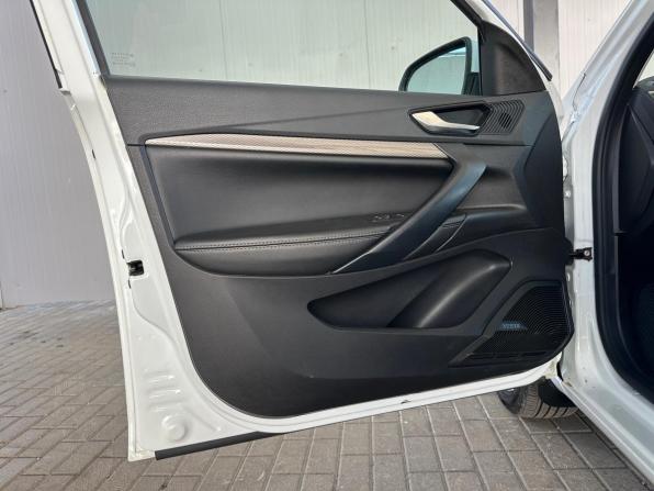 Lada (ВАЗ) Vesta I Рестайлинг (NG) с пробегом 2023 года, цена 1 250 000 рублей, 51432 км, седан, Автокод Объявления