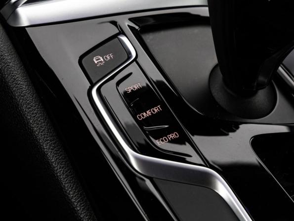 BMW 5 серии VII (G30/G31/G38) с пробегом 2017 года, цена 2 399 000 рублей, 132618 км, седан, Автокод Объявления