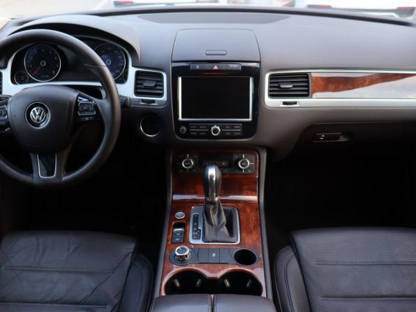 Volkswagen Touareg II с пробегом 2013 года, цена 2 470 000 рублей, 131536 км, внедорожник, Автокод Объявления