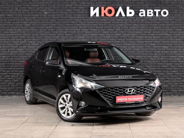 Hyundai Solaris II Рестайлинг с пробегом 2021 года, цена 1 400 000 рублей, 176925 км, седан, Автокод Объявления
