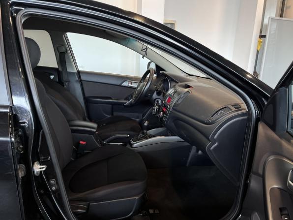Kia Cerato II с пробегом 2012 года, цена 795 000 рублей, 197471 км, седан, Автокод Объявления