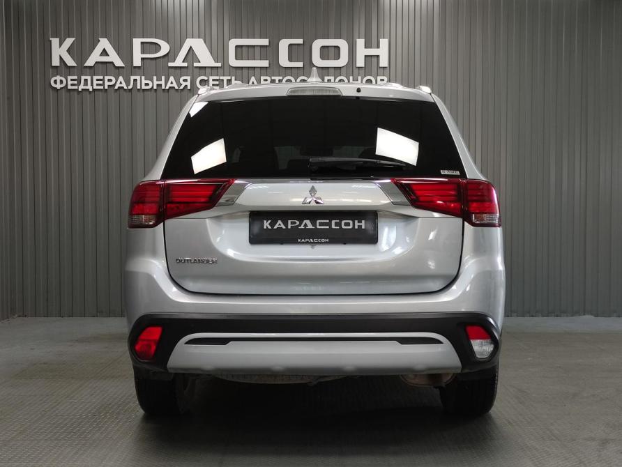 Mitsubishi Outlander III Рестайлинг 3 Пермь  - изображение 4