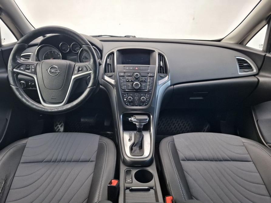 Opel Astra J Рестайлинг Москва  - изображение 12