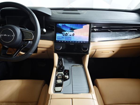 Lynk &amp; Co 09 с пробегом 2023 года, цена 4 995 000 рублей, 31441 км, внедорожник, Автокод Объявления