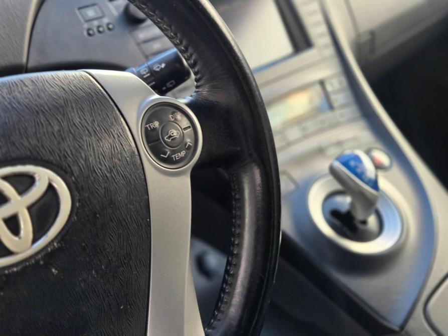 Toyota Prius III (XW30) Санкт-Петербург  - изображение 16